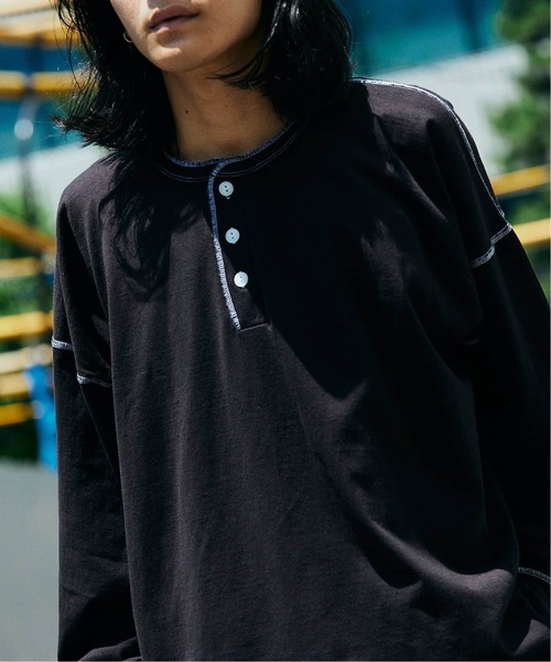 Healthknit(ヘルスニット)の「Healthknit × JOURNAL STANDARD / 別注 ヘンリーネック L/S Tシャツ(Tシャツ/カットソー・メンズ・ホワイト/グレー/ブラック系その他・MEDIUM/SMALL/LARGE)」の8枚目の写真