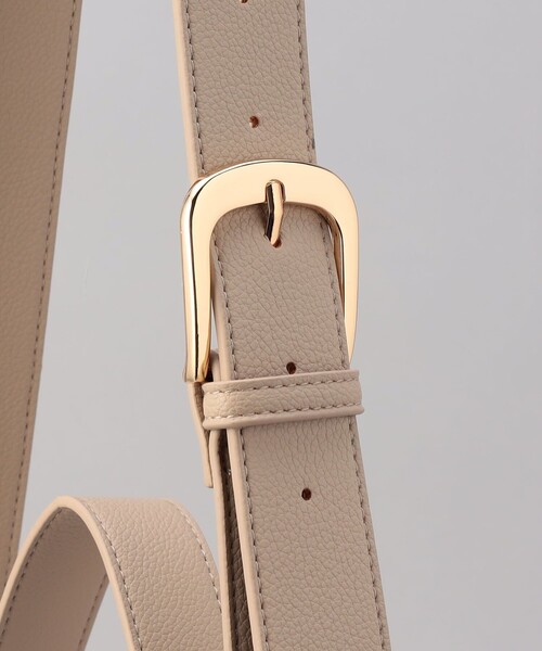 coen（コーエン）の「ダブルストラップスクエアショルダーバッグ（ショルダーバッグ・レディース・ゴールド/ライトブルー/ブラック/ベージュ・FREE）」の9枚目の写真