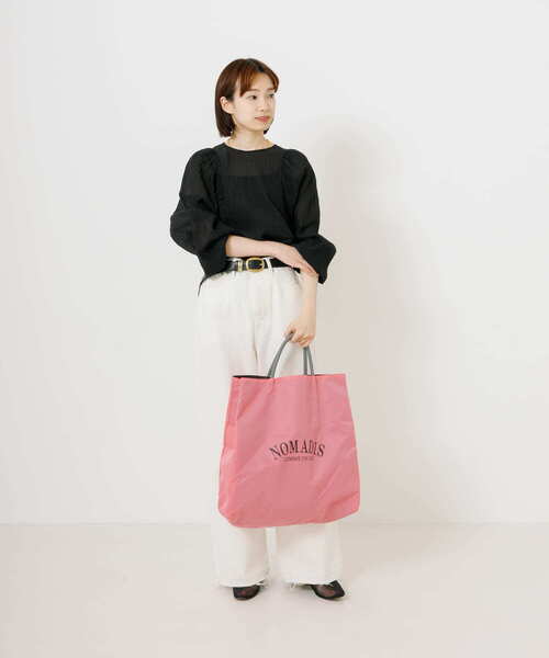URBAN RESEARCH（アーバンリサーチ）の「『一部WEB限定カラー』NOMADIS　SAC2（トートバッグ・レディース・ブラウン/ピンク/グリーン/イエロー/ネイビー・-）」の13枚目の写真