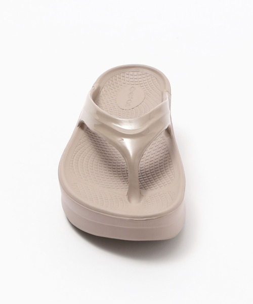 OOFOS(ウーフォス)の「【HEREIAM】OOFOS(ウーフォス)OOmega(サンダル・レディース・ブラック/ベージュ/ライトグレー・X-SMALL/SMALL/MEDIUM)」の14枚目の写真