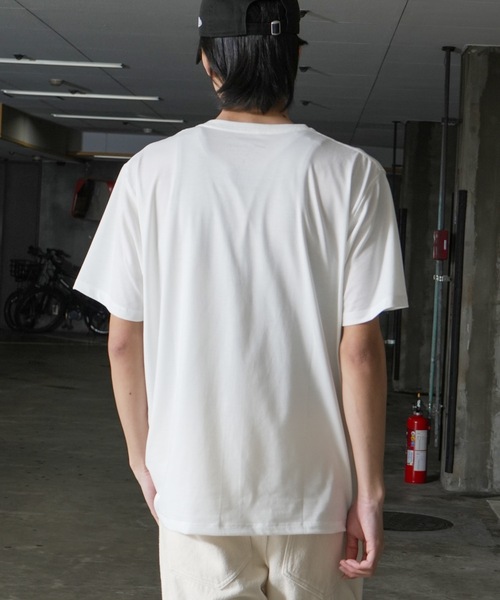 BANKS（バンクス）の「DESIGN TEE/BANKS(バンクス)フロントボックスロゴプリントスタンダードフィット半袖カットソー（Tシャツ/カットソー・メンズ・ブラック/ダークグリーン/オフホワイト・MEDIUM/LARGE/X-LARGE/SMALL）」の6枚目の写真