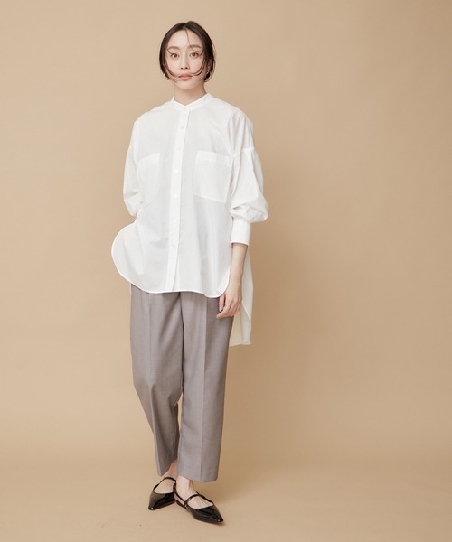 le cercle ADAM ET ROPE'(ルセルクルアダムエロペ)の「バックロングシャツ(シャツ/ブラウス・レディース・ホワイト/ベージュ系その他2/チャコールグレー/サックスブルー・FREE)」の8枚目の写真