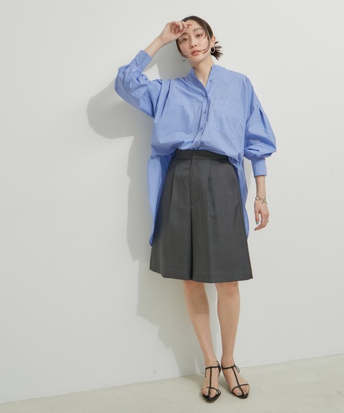 le cercle ADAM ET ROPE'(ルセルクルアダムエロペ)の「バックロングシャツ(シャツ/ブラウス・レディース・ホワイト/ベージュ系その他2/チャコールグレー/サックスブルー・FREE)」の10枚目の写真