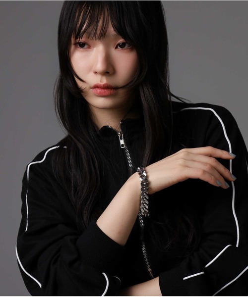 LION HEART（ライオンハート）の「【限定展開】“LH-1”チャンキーチェーンブレスレット（type B）/ステンレススティール【LION HEART / ライオンハート】（ブレスレット・メンズ・シルバー・ONE SIZE）」の9枚目の写真