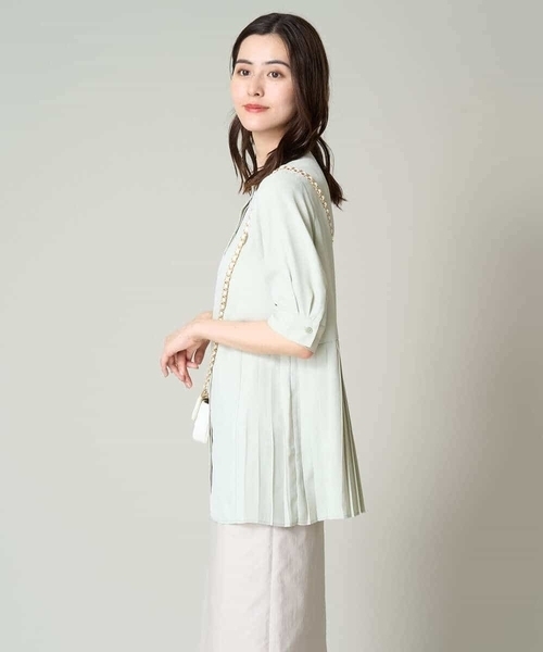 a.v.v（アーヴェヴェ）の「サイドプリーツブラウス（シャツ/ブラウス・レディース・ベージュ/グリーン/グレー・36/40/38/34/42）」の8枚目の写真