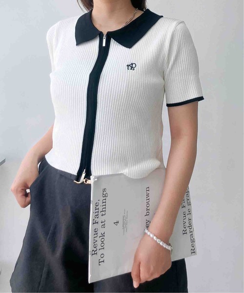 AS KNOW AS plus(アズノゥアズプラス)の「◎ロゴ刺繍 Wジップ衿付き半袖ニットカーディガン(カーディガン/ボレロ・レディース・ブラック/ホワイト×ブラック/オフホワイト/シルバー/レッド/ブルーグレー/ネイビー系/グリーン系/ネイビー/ホワイト系/ホワイト系1・FREE)」の5枚目の写真
