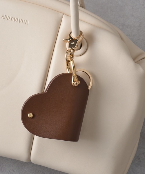 HASHIBAMI（ハシバミ）の「【HASHIBAMI】ハート型スマートキーリング（キーホルダー・レディース・ダークパープル/ベージュ/ブラック/グレイッシュベージュ/レッド/ブラウン/ベージュ系/バーガンディー/ピンク・FREE）」の3枚目の写真