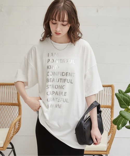 ANGIE(アンジー)の「箔 メタリック プリント オーバーサイズ メッセージT(半袖)(Tシャツ/カットソー・レディース・杢グレー/ブラック/ホワイト・FREE)」の1枚目の写真