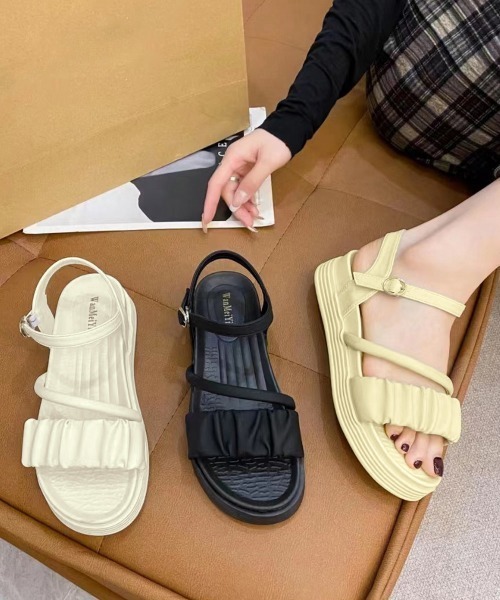 Miniministore(ミニミニストア)の「厚底サンダル レディース 美脚 夏靴(サンダル・レディース・ブラック/アイボリー/ベージュ・22.5cm/23.5cm/24.0cm/24.5cm/25.0cm/23.0cm)」の8枚目の写真