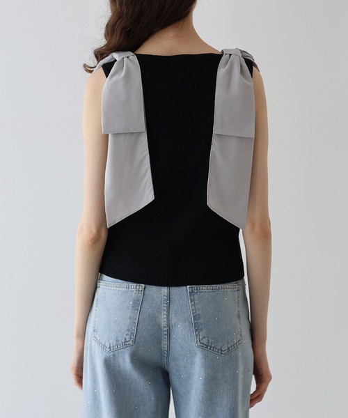 BLUEEAST（ブルーイースト）の「ショルダーリボンノースリリブニット（タンクトップ・レディース・ブルーグレー/オフホワイト/ブラック・MEDIUM）」の5枚目の写真