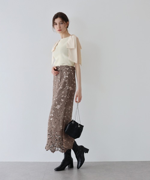 BLUEEAST（ブルーイースト）の「ショルダーリボンノースリリブニット（タンクトップ・レディース・ブルーグレー/オフホワイト/ブラック・MEDIUM）」の20枚目の写真