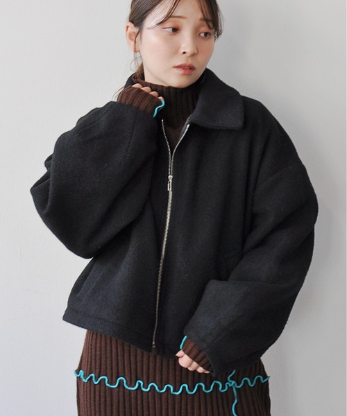 Meli rich（メリーリッチ）の「ボリューム袖ショート丈ジップブルゾン（ブルゾン・レディース・ブラック/アイボリー/チャコールグレー/グレイッシュベージュ・MEDIUM）」の20枚目の写真