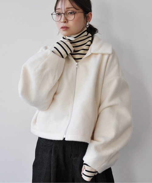 Meli rich（メリーリッチ）の「ボリューム袖ショート丈ジップブルゾン（ブルゾン・レディース・ブラック/アイボリー/チャコールグレー/グレイッシュベージュ・MEDIUM）」の22枚目の写真