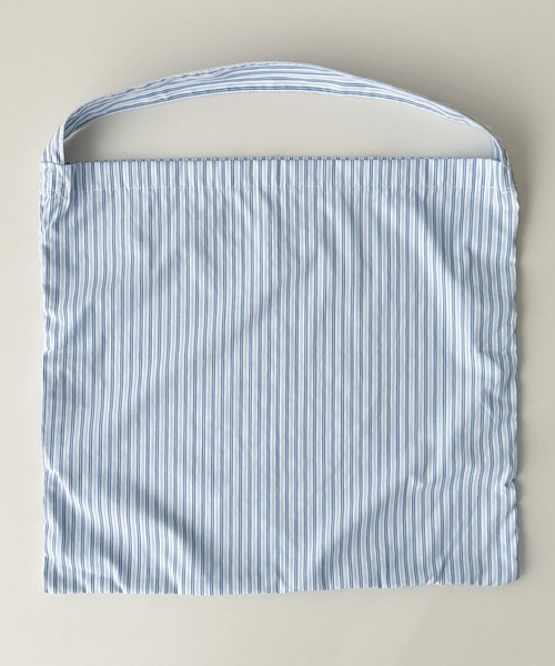 CANAL JEAN（キャナルジーン）の「Lakey Park　SUNDAYナイロンBIGトートバッグ（トートバッグ・レディース・ブルー/イエロー/ストライプ・ONE SIZE）」の15枚目の写真