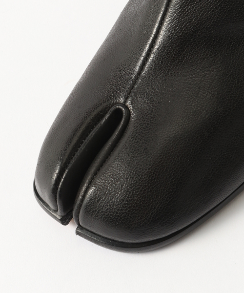 Maison Margiela(メゾンマルジェラ)の「Maison Margiela(メゾン マルジェラ) Tabi ankle Boots H30 S57WU0153/PR058(ブーツ・メンズ・ブラック・42/41/40/43)」の9枚目の写真
