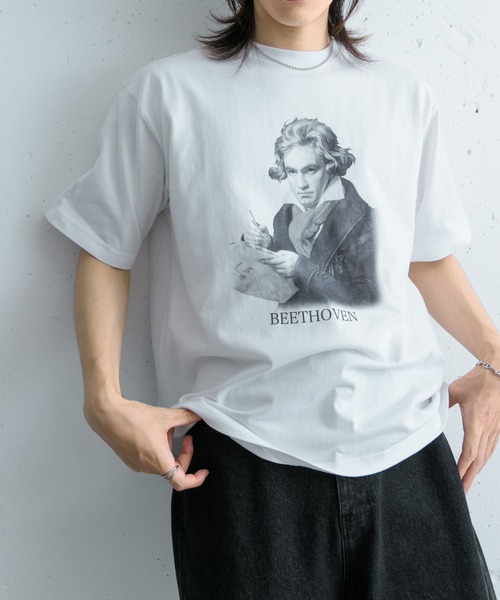 SENSE OF PLACE by URBAN RESEARCH(センスオブプレイスバイアーバンリサーチ)の「ヴィンテージライクTシャツ(ベートーヴェン)(Tシャツ/カットソー・メンズ・ホワイト/ブラック/ライトグレー/イエロー・MEDIUM/LARGE)」の13枚目の写真