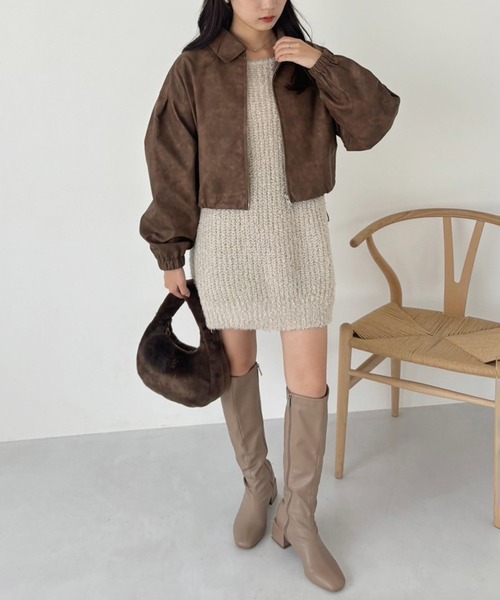 one after another NICE CLAUP(ワンアフターアナザーナイスクラップ)の「レザーライクショートブルゾン(ライダースジャケット・レディース・アイボリー/チャコールグレー/ブラウン・FREE)」の17枚目の写真