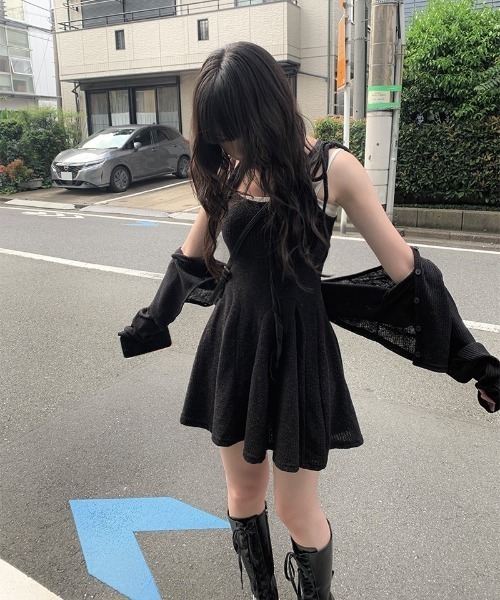 anyonemore(エニワンモア)の「肩紐調節ミニ丈キャミニットワンピースセット(ワンピース・レディース・ブラック・FREE)」の12枚目の写真