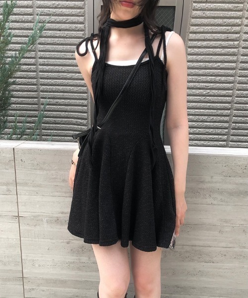 anyonemore(エニワンモア)の「肩紐調節ミニ丈キャミニットワンピースセット(ワンピース・レディース・ブラック・FREE)」の11枚目の写真