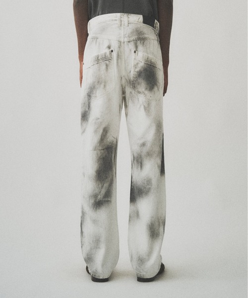 Juha（ユハ）の「SPRAY WORK DENIM PANTS（デニムパンツ・メンズ・ホワイト×ブラック・4/3/2）」の7枚目の写真