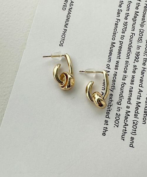 apres jour mignon(アプレジュールミニョン)の「【apresjour mignon×ARIAZ】リングフックピアス(ピアス(両耳用)・レディース・ゴールド/シルバー・ONESIZE)」の1枚目の写真