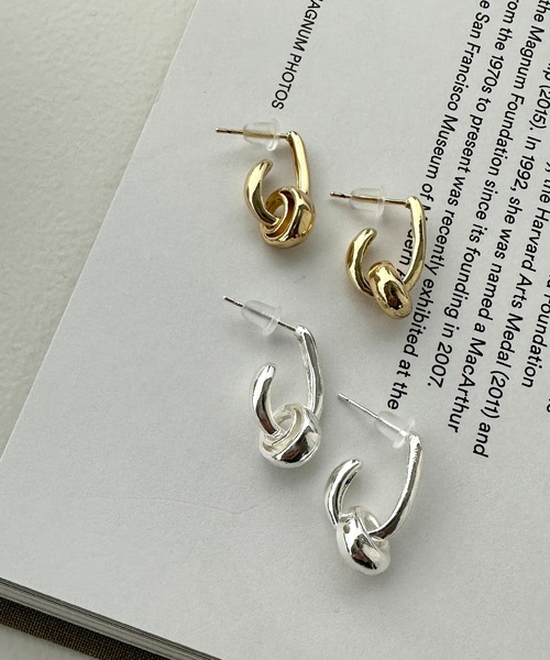 apres jour mignon(アプレジュールミニョン)の「【apresjour mignon×ARIAZ】リングフックピアス(ピアス(両耳用)・レディース・ゴールド/シルバー・ONESIZE)」の4枚目の写真