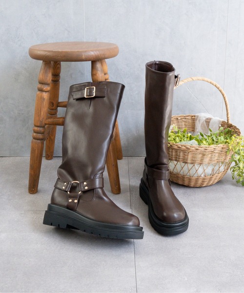 Fabby fabby(ファビィーファビィー)の「ローヒールエンジニアロングブーツ(ブーツ・レディース・ブラック/ブラウン・SMALL/MEDIUM/LARGE)」の1枚目の写真