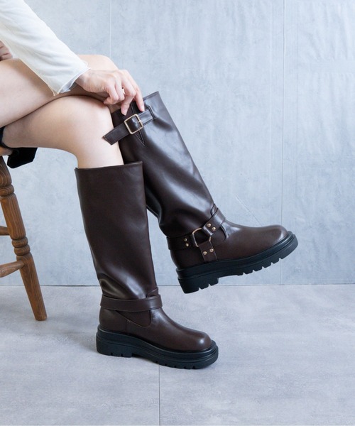 Fabby fabby(ファビィーファビィー)の「ローヒールエンジニアロングブーツ(ブーツ・レディース・ブラック/ブラウン・SMALL/MEDIUM/LARGE)」の7枚目の写真