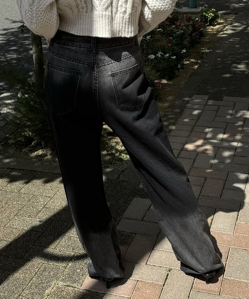 madrepadre（マドレパドレ）の「ラインストーングラデーションデニムパンツ（デニムパンツ・レディース・ブラック・SMALL/MEDIUM/LARGE）」の5枚目の写真
