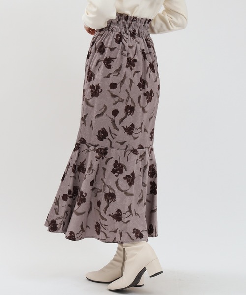 ソフトベロアフラワージャガードマーメイドスカート（スカート