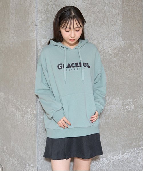 ♡♡新品未使用タグ付き♡♡33℃♡♡サーティースリー♡♡パーカー♡♡ 10/6 Fri 21:00 オンライン再販決定❤️‍🩹 【Heart logo hoodie