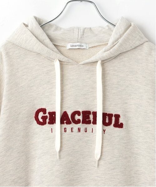 LOVETOXIC（ラブトキシック）の「【GOODPRICE】サガラロゴプルパーカ（パーカー・キッズ・ホワイト系その他/エンジ/エメラルド/ブラック/オフホワイト・S/M/L）」の14枚目の写真