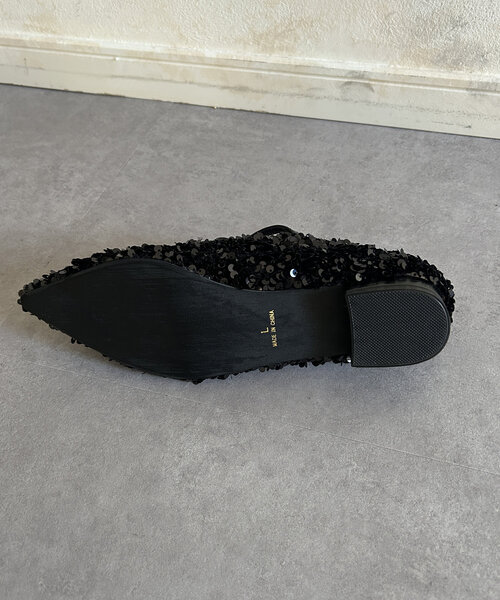 Thevon（ゼボン）の「クロスベルトスパンコールパンプス（パンプス・レディース・ブラック/ゴールド・M/L）」の10枚目の写真