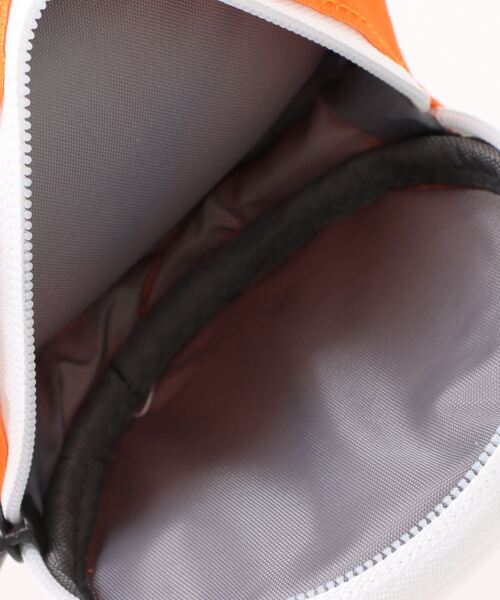 PUMA（プーマ）の「PUMA プーマ ユニセックス ゴルフ ST 108 カップポーチ（ボディバッグ/ウエストポーチ・メンズ・モカ/オレンジ系その他/ブラック・フリー）」の6枚目の写真