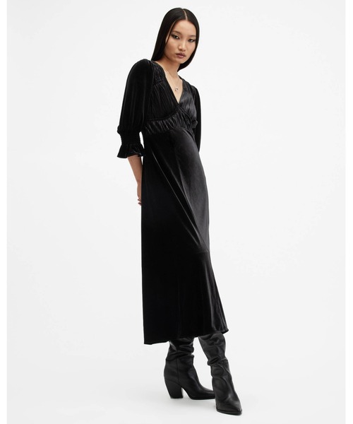 ALLSAINTS(オールセインツ)の「ANI V-NECK VELVET MIDI DRESS | ANI Vネック ベルベット ミディ ドレス・ワンピース(ワンピース・レディース・ブラック・10/6/4/8)」の3枚目の写真