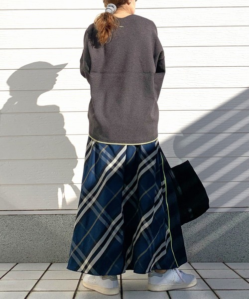 Q（キュー）の「メモリーサイドZIPスカート（スカート・レディース・ブルー系その他/ブラウン系その他/ブラック・MEDIUM）」の20枚目の写真