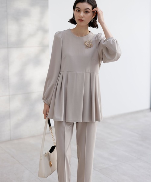 GeeRA（ジーラ）の「【2点セット】入卒式におすすめ！２ＷＡＹ配色襟プリーツ切替ブラウスセットアップ（スーツセット・レディース・ブラック/サンドグレー・LARGE/X-LARGE/MEDIUM）」の15枚目の写真