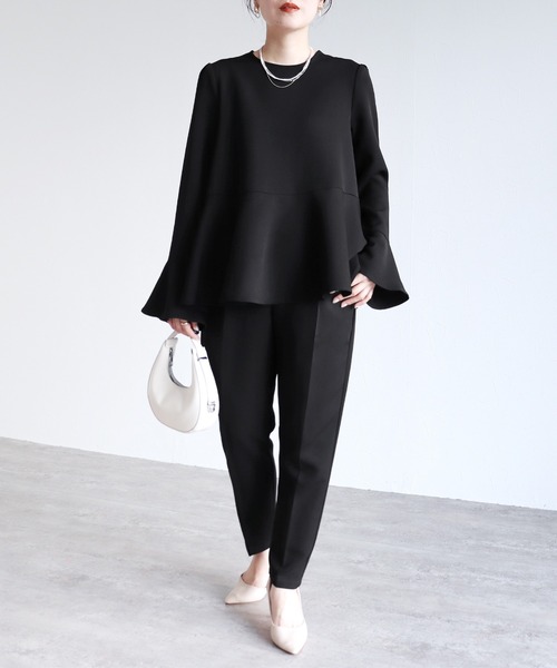 reca(レカ)の「ハイウエストテーパードパンツ(スーツパンツ・レディース・ベージュ/ブラック・M)」の17枚目の写真