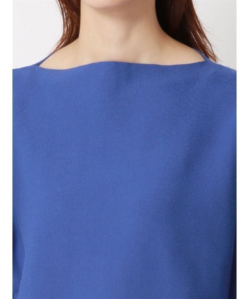 SUIT SQUARE（スーツスクエア）の「ボートネックニット ドルマンスリーブ ハンドウォッシュ レーヨンストレッチ 無地（ニット/セーター・レディース・ブラック/ブルー/イエロー/オフホワイト・38(9号)）」の11枚目の写真