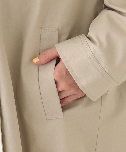 SHOO・LA・RUE(シューラルー)の「【S-LL/撥水/花粉対策】フーディーテントブルゾン(ブルゾン・レディース・ベージュ/ネイビー/カーキ・01/02/03/04)」の22枚目の写真