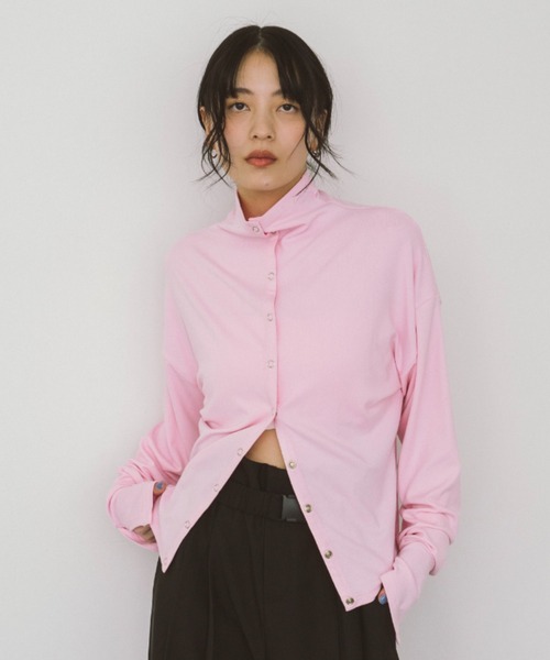 HANNE（アン）の「スナップハイネックカーディガン（カーディガン/ボレロ・レディース・ホワイト/ピンク/ブラック・FREE）」の2枚目の写真