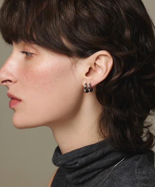 CENE(セネ)の「【CENE】セネ/ループピアス(medium)(ピアス(両耳用)・レディース・シルバー/ゴールド・FREE)」の12枚目の写真