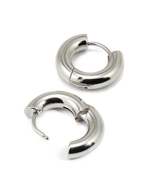 CENE(セネ)の「【CENE】セネ/ループピアス(medium)(ピアス(両耳用)・レディース・シルバー/ゴールド・FREE)」の14枚目の写真