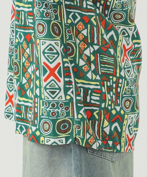 BEAMS（ビームス）の「ジオメトリックプリント オープンカラーシャツ（シャツ/ブラウス・メンズ・ホワイト/グリーン・S/M/L/XL）」の10枚目の写真