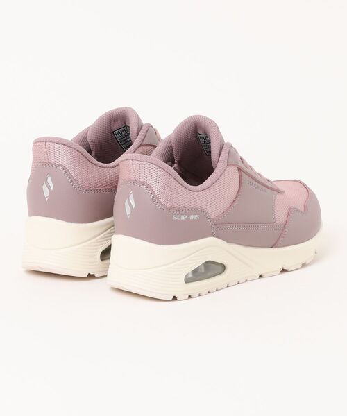 SKECHERS（スケッチャーズ）の「SKECHERS スケッチャーズ SLIP-INS スリップインズ UNO-BANKSIA【ワイド/幅広4E】レディース厚底スニーカー(ウノバンクシア)（スニーカー・レディース・ホワイト/ブラック/ピンク・26.0cm/25.0cm/25.5cm/24.5cm/23.5cm/22.5cm/24.0cm/23.0cm）」の4枚目の写真