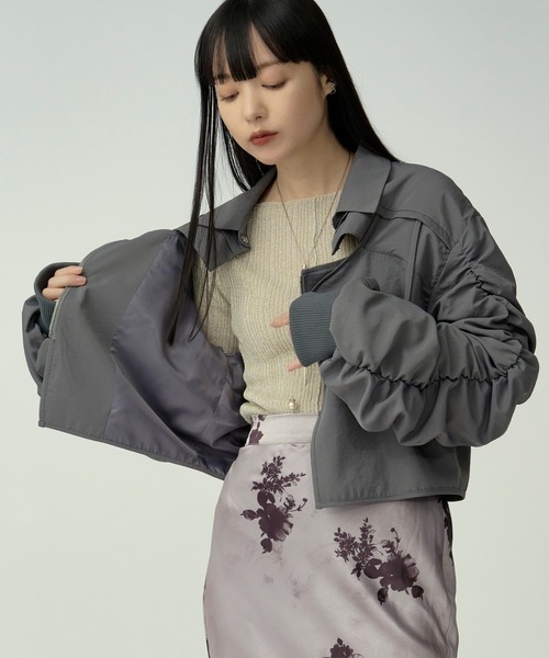 Ezick（エジック）の「volume sleeve mode MA1（ブルゾン・レディース・ブラック/グレー・FREE）」の18枚目の写真