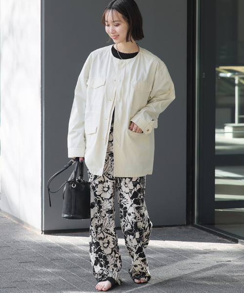 JOURNAL STANDARD relume（ジャーナルスタンダード　レリューム）の「コットンブロードノーカラーM65（ミリタリージャケット・レディース・カーキ/アイボリー・FREE）」の3枚目の写真