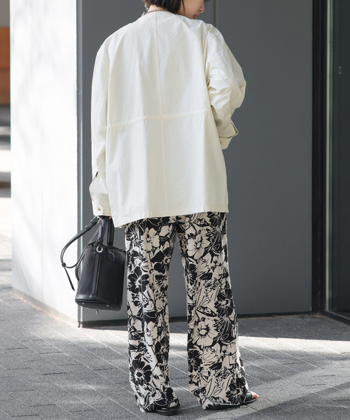 JOURNAL STANDARD relume（ジャーナルスタンダード　レリューム）の「コットンブロードノーカラーM65（ミリタリージャケット・レディース・カーキ/アイボリー・FREE）」の6枚目の写真