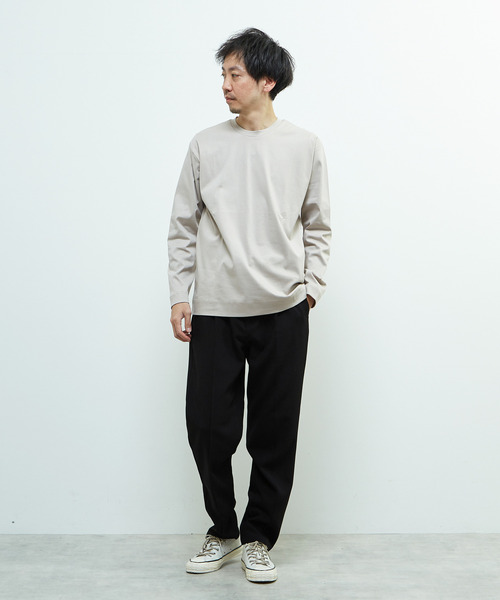 MEN'S MELROSE（メンズメルローズ）の「マーセライズドスムースクルーネックロングスリーブTシャツ（Tシャツ/カットソー・メンズ・チャコールグレー/ベージュ/ホワイト・3/4/2）」の16枚目の写真