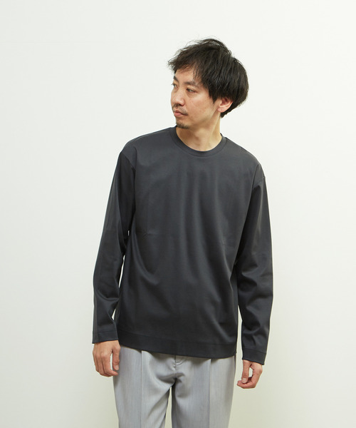 MEN'S MELROSE（メンズメルローズ）の「マーセライズドスムースクルーネックロングスリーブTシャツ（Tシャツ/カットソー・メンズ・チャコールグレー/ベージュ/ホワイト・3/4/2）」の18枚目の写真